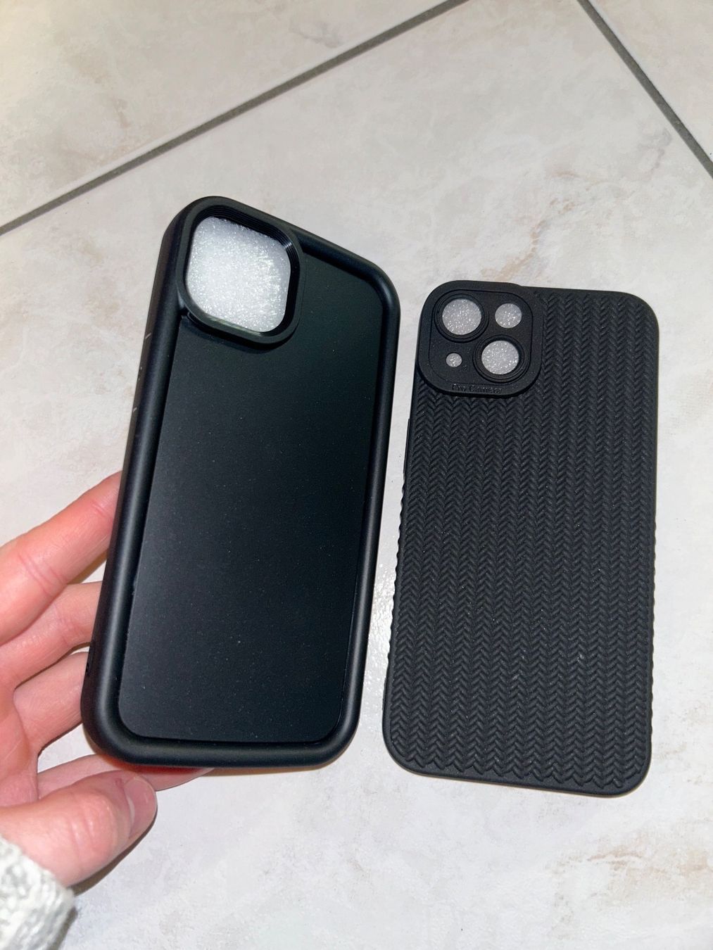 Apple Covers & Schutzfolien: Handyhüllen, Iphone 14, schwarz – Neu und originalverpackt aus Hallwil von Zoeizy 1