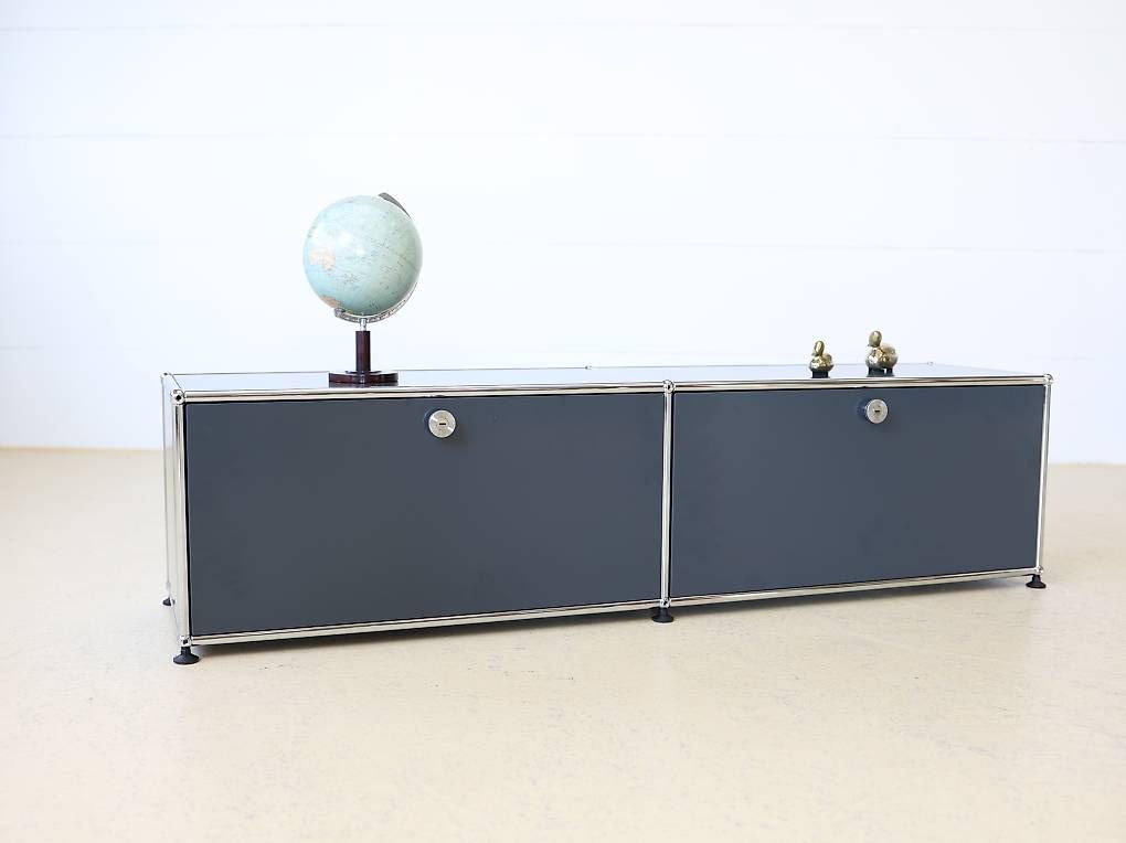 USM Kommoden: USM Haller Lowboard in Anthrazitgrau 2x1 – Gebraucht aus Meinisberg von atelier_TILIJA 1