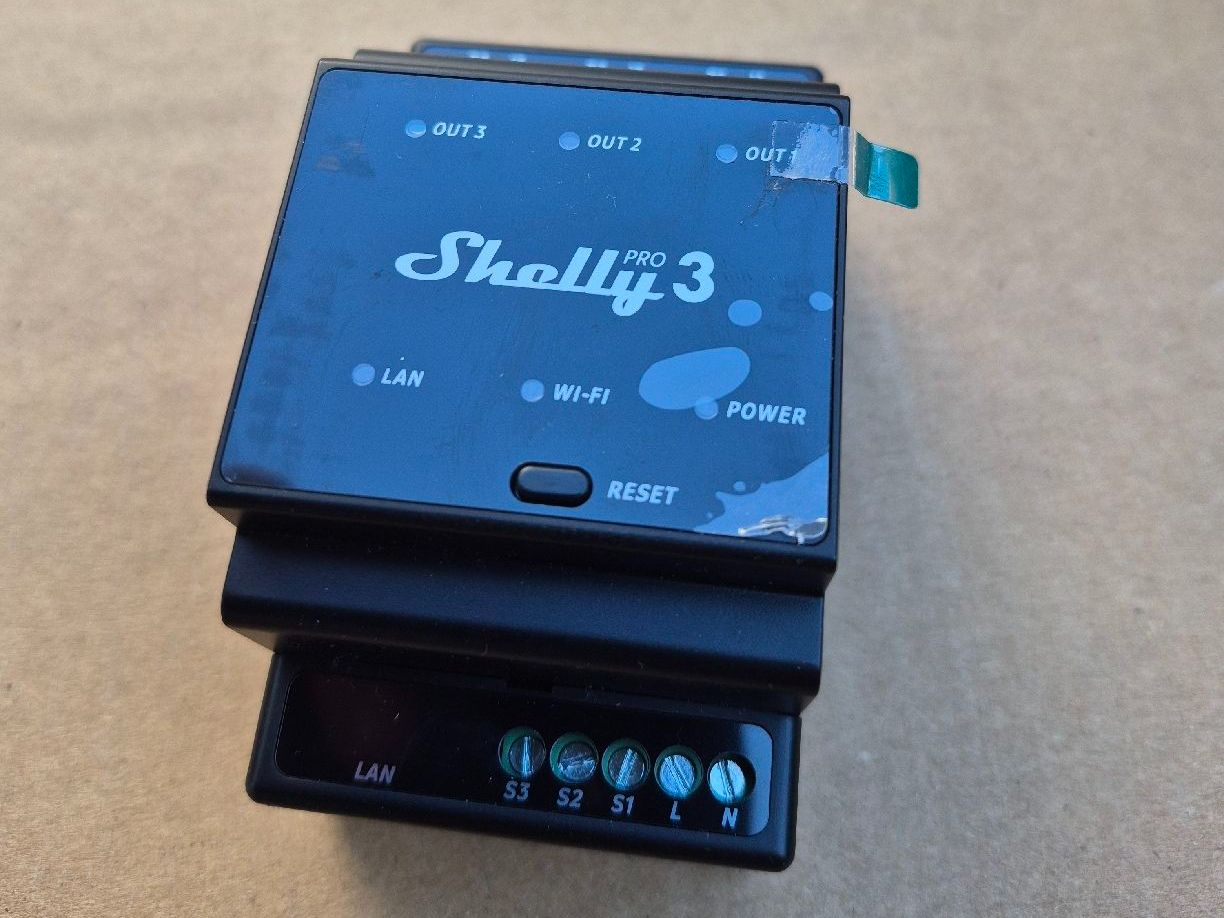 Shelly Elektronikbauteile: Shelly Pro 3 Smart Switch 3 Kanäle – Neu (gemäss Beschreibung) aus Beinwil am See von remagaut5712 3
