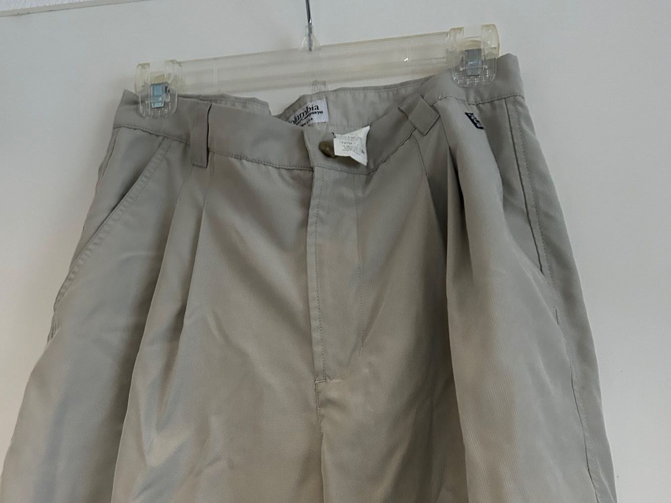 Columbia Pantaloni: Kurze Hosen – Usato da Zumikon venduto da Uranus88 4