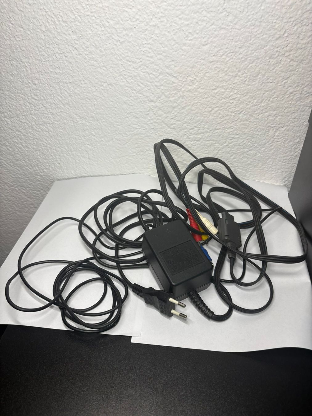 Nintendo Konsolen: Super Nintendo SNES Konsole mit 2 Controller und Adapter – Gebraucht aus Bern von kYoZZ 4