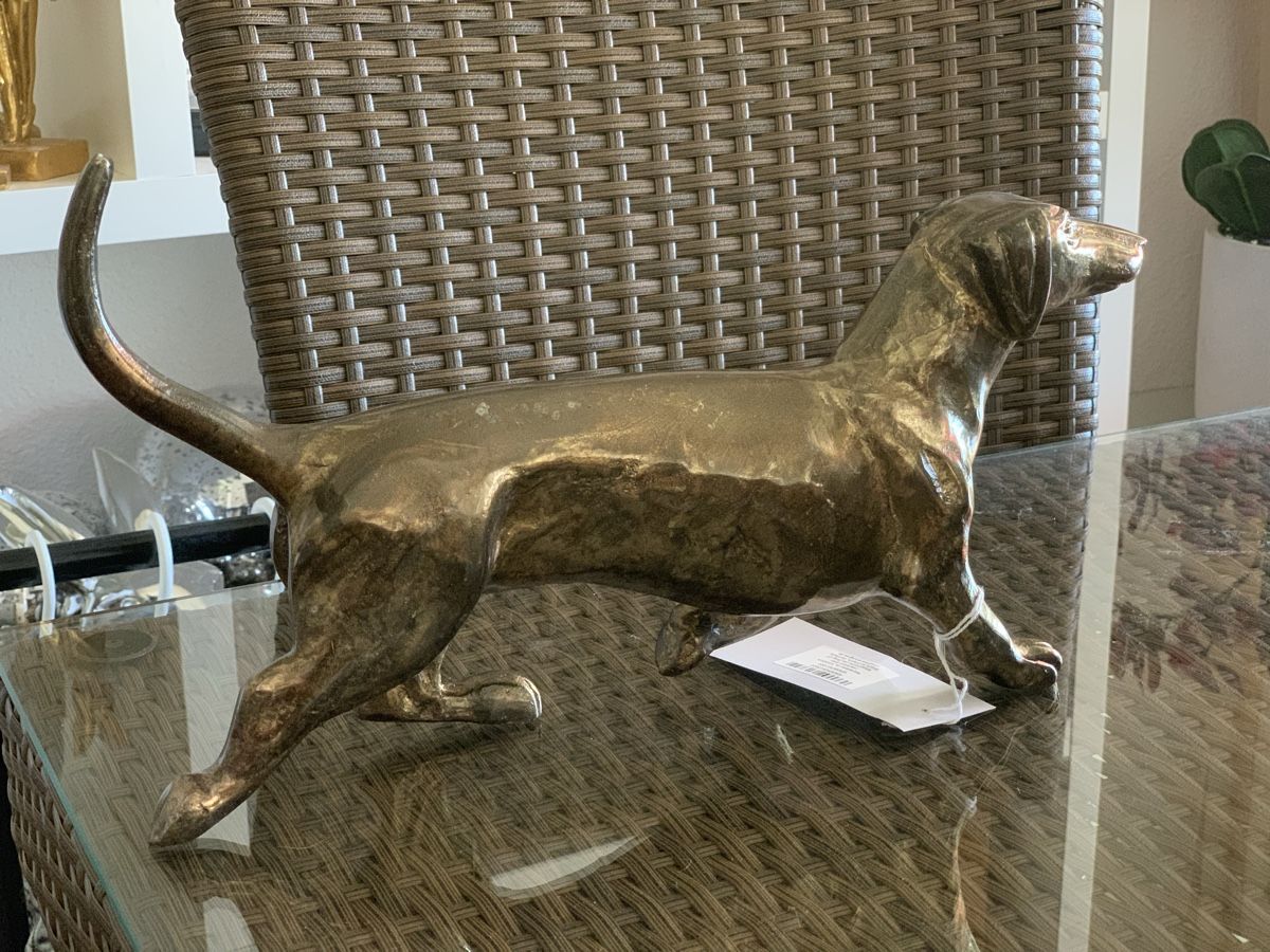 Statuette: Dackel Figur aus Aluminium – Nuovo e nell'imballaggio originale da Emmenbrücke venduto da Dior09 2