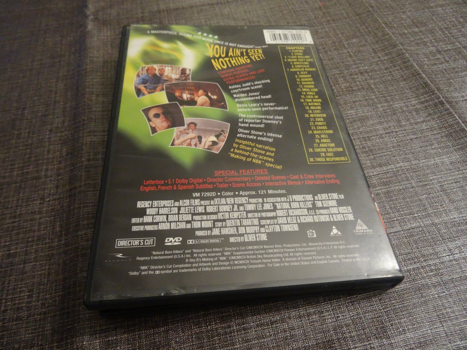 Tutti i DVDs: Natural Born Killers - Director's Cut - DVD NTSC IMPORT – Usato da Olten venduto da Disc-Verkauf 2