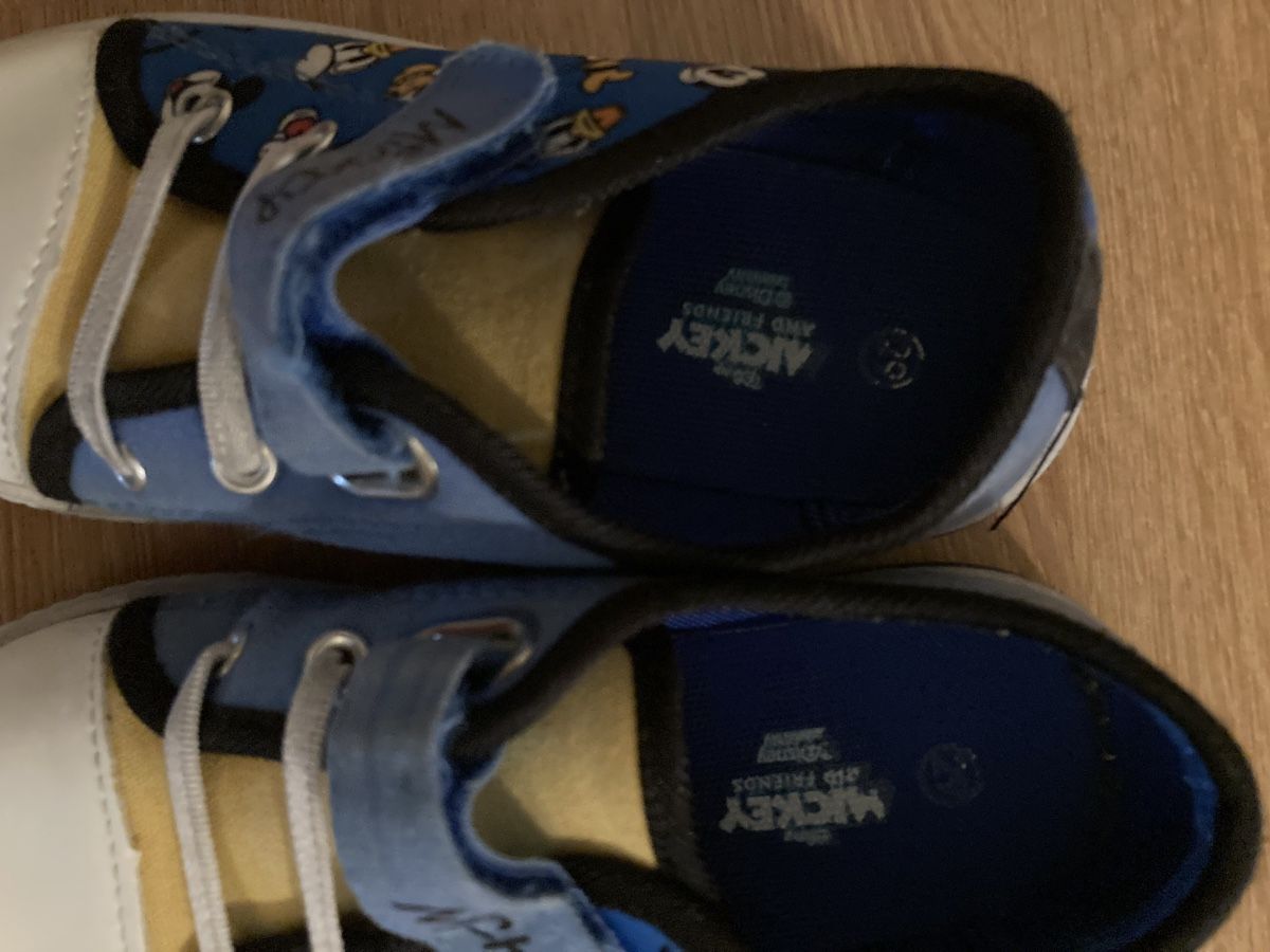 Scarpe per ragazzi: Mickey Turnschuhe Gr. 29 – Usato da Emmenbrücke venduto da JJ_89 2