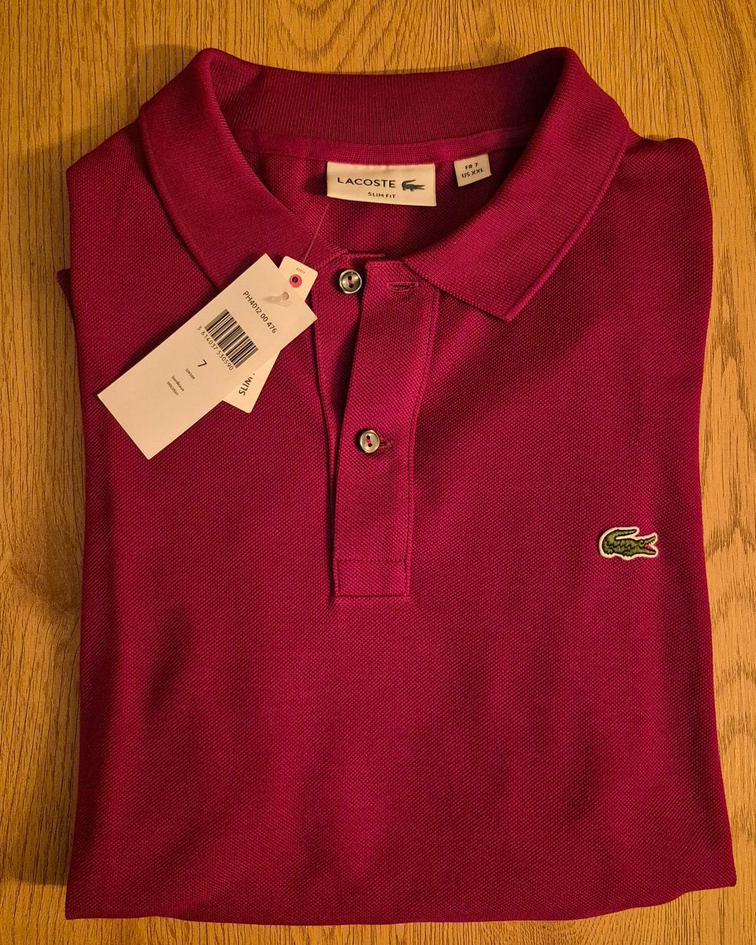 Lacoste Magliette Polo: Polo Lacoste bordeaux – Nuovo (secondo la descrizione) da La Chaux-de-Fonds venduto da ManuHumbert