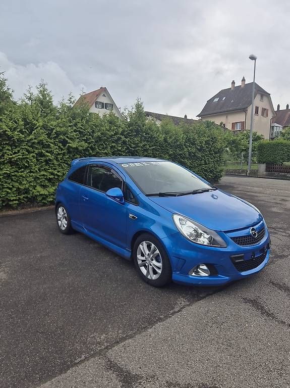Autos: Opel Corsa 1.6 Turbo OPC – D'occasion à Grenchen par Nicole67 3