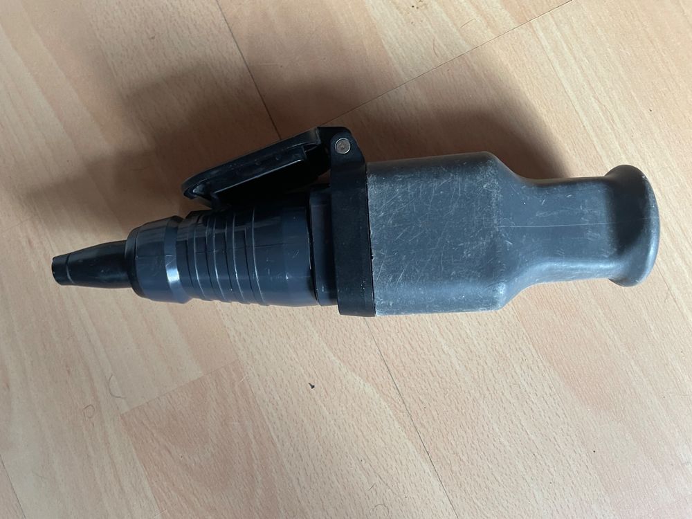 Stecker: Stecker/ Kupplung J15 4 Polig – Gebraucht aus Huttwil von Bolpa 5