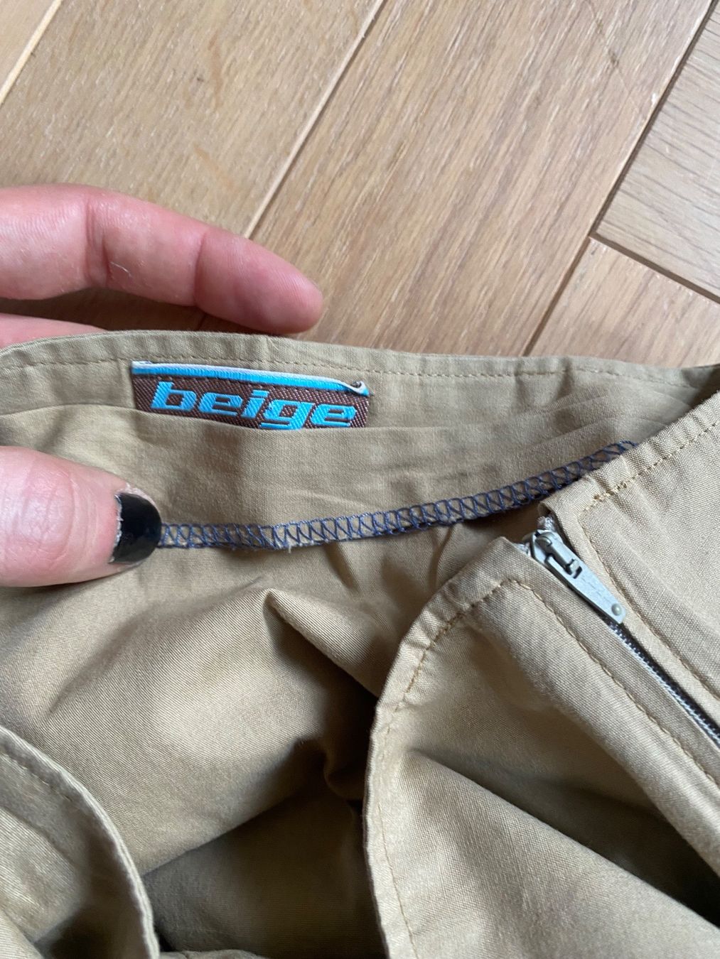 Gonne: Designerrock von Beige – Usato da Zürich venduto da Basilou98 2