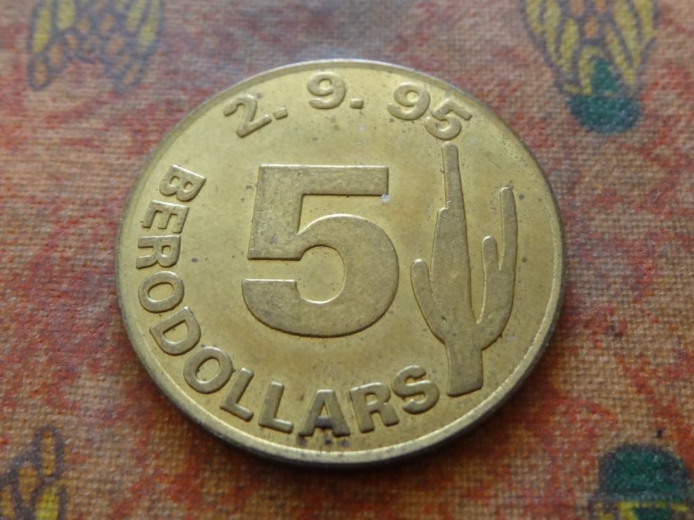 Toutes les monnaies: Jeton  " 5  BERODOLLARS    2.9.95  "   (H) – D'occasion à Romanel-sur-Lausanne par Swift13
