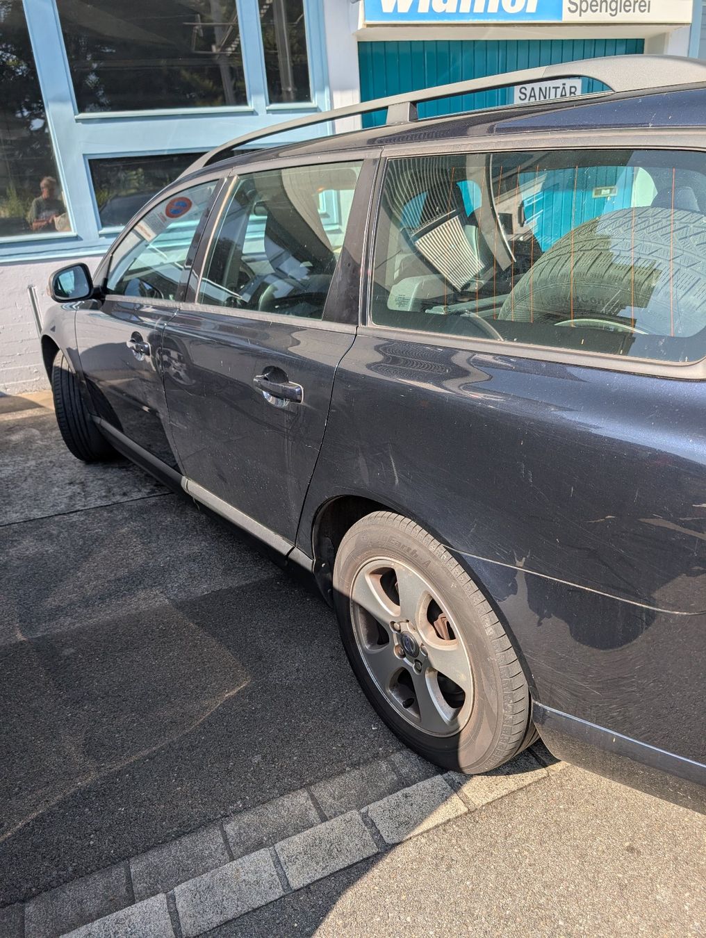 Volvo Automobili: Volvo V 70 2.0 – Usato da Lenzerheide/Lai venduto da Porsches 3