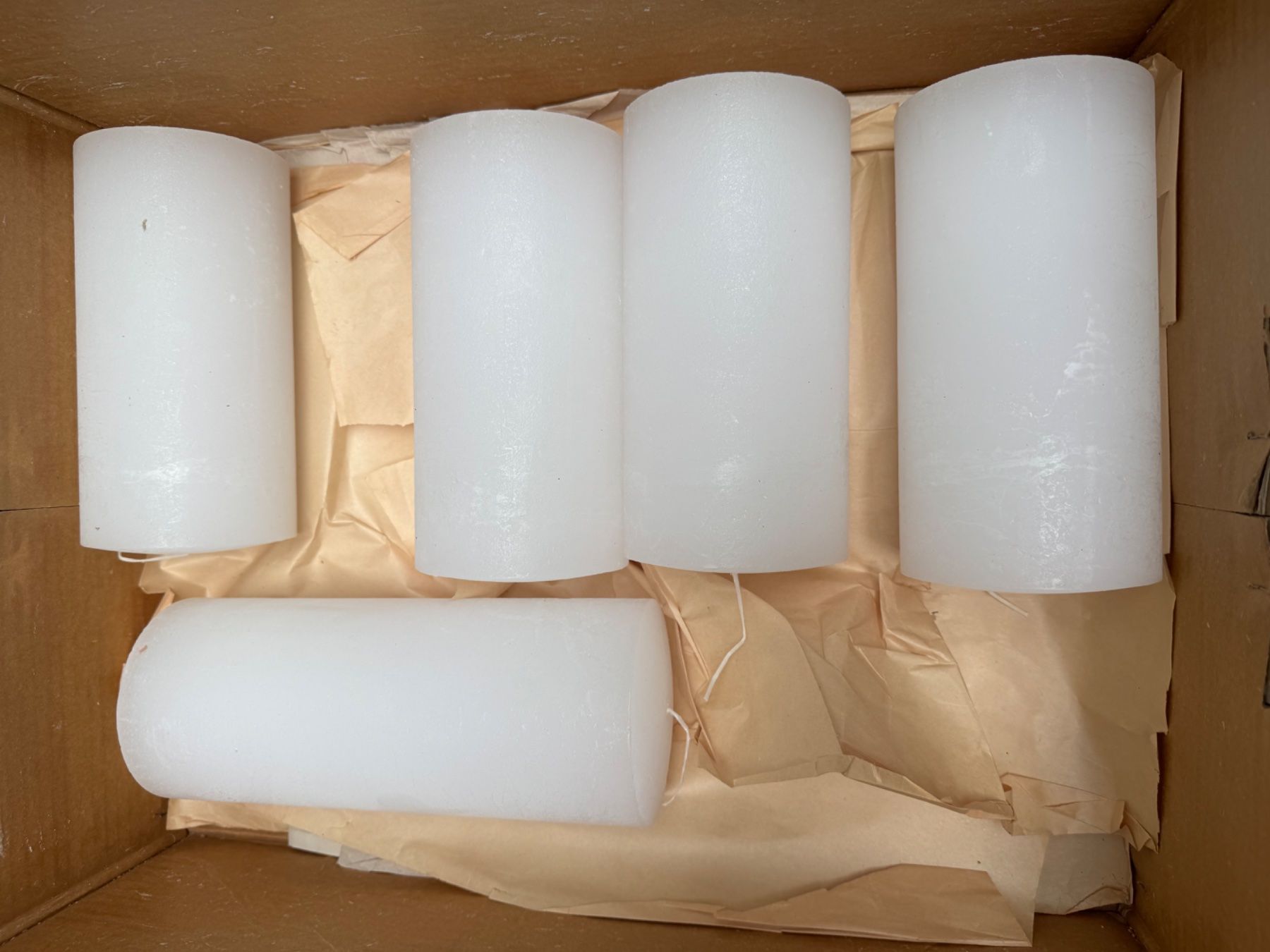 Bougies: 547 Posten Raureifkerzen aus Liquidation – D'occasion à Derendingen par Meisterstuecke