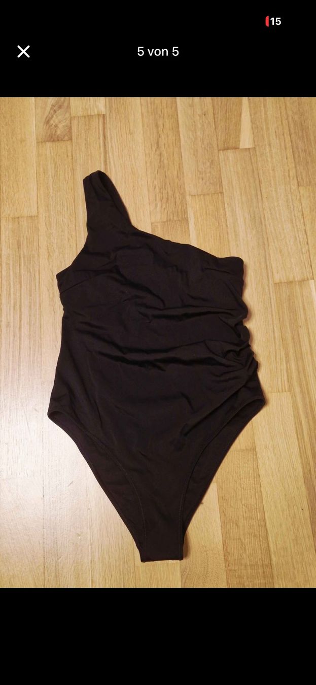 H&M Costumi da bagno & Bikini: Schwarzer H&M Badeanzug (38) – Nuovo (secondo la descrizione) da Schaan venduto da Hermine2018