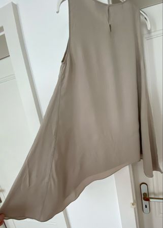 Brunello Cucinelli Seidentop, beige Grösse XS, neuwertig!