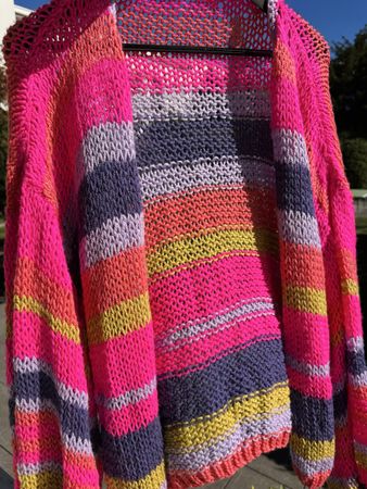 Hand Made Pullover ✨ size M