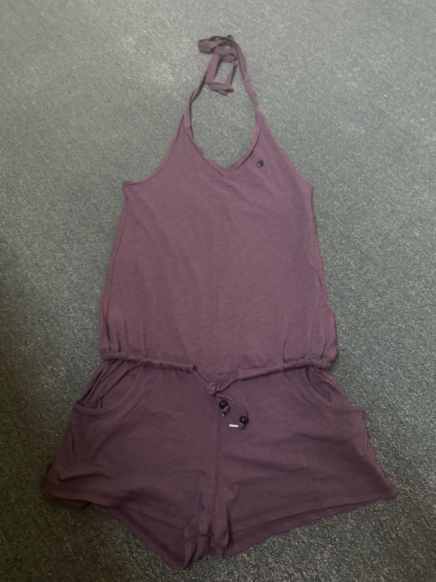Bench Tute: Jumpsuit Bench Gr M – Usato da Baltschieder venduto da YmroBe