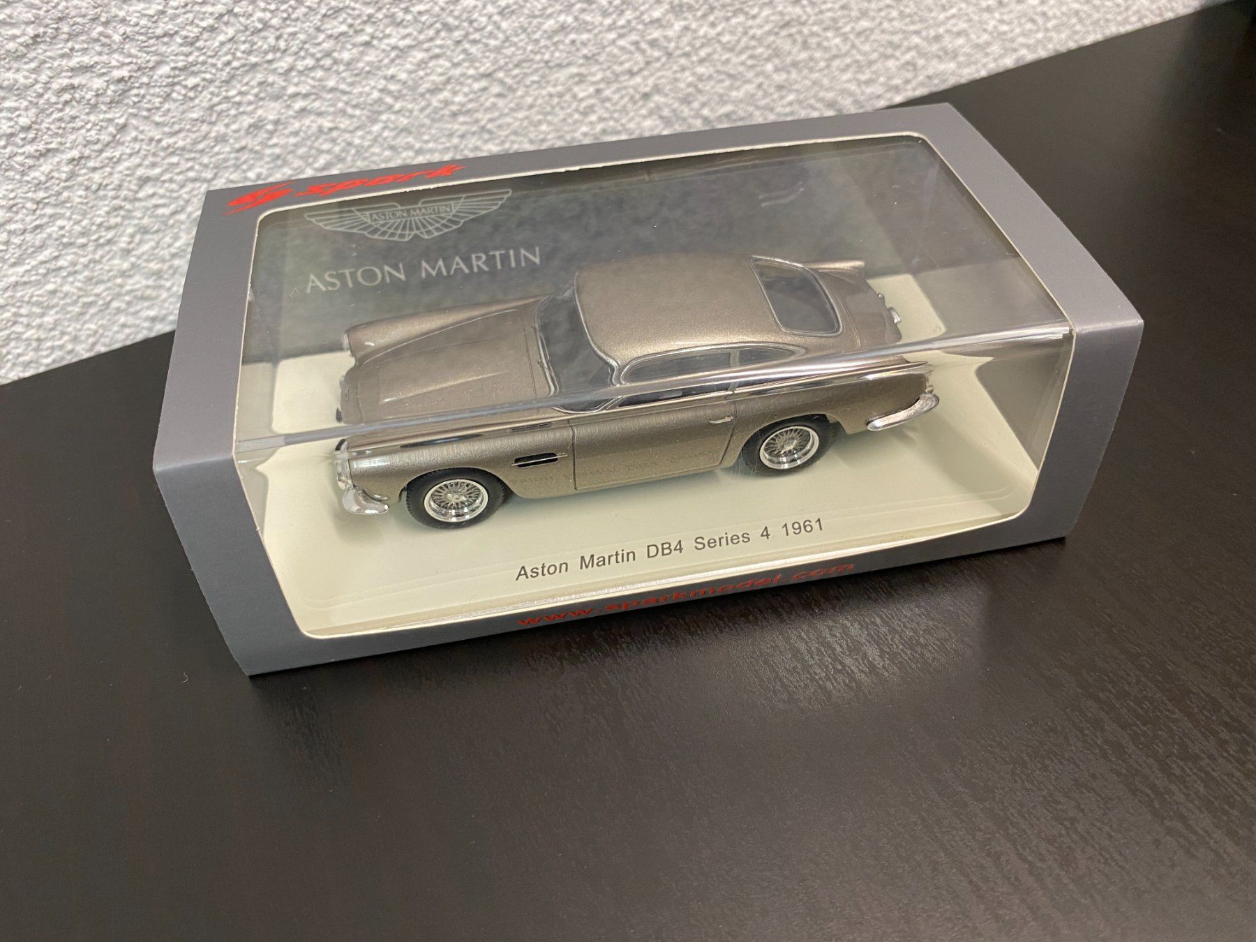 Spark Modellautos: Aston Martin DB4 S4 - Spark 1:43 – Neu und originalverpackt aus Niederhasli von Yotanke50