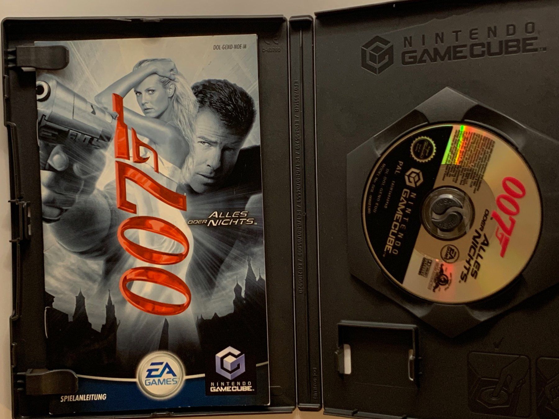 Nintendo Giochi: Nintendo Gamecube - 007 - Alles oder Nichts – Usato da Ostermundigen venduto da RG-Collector 1