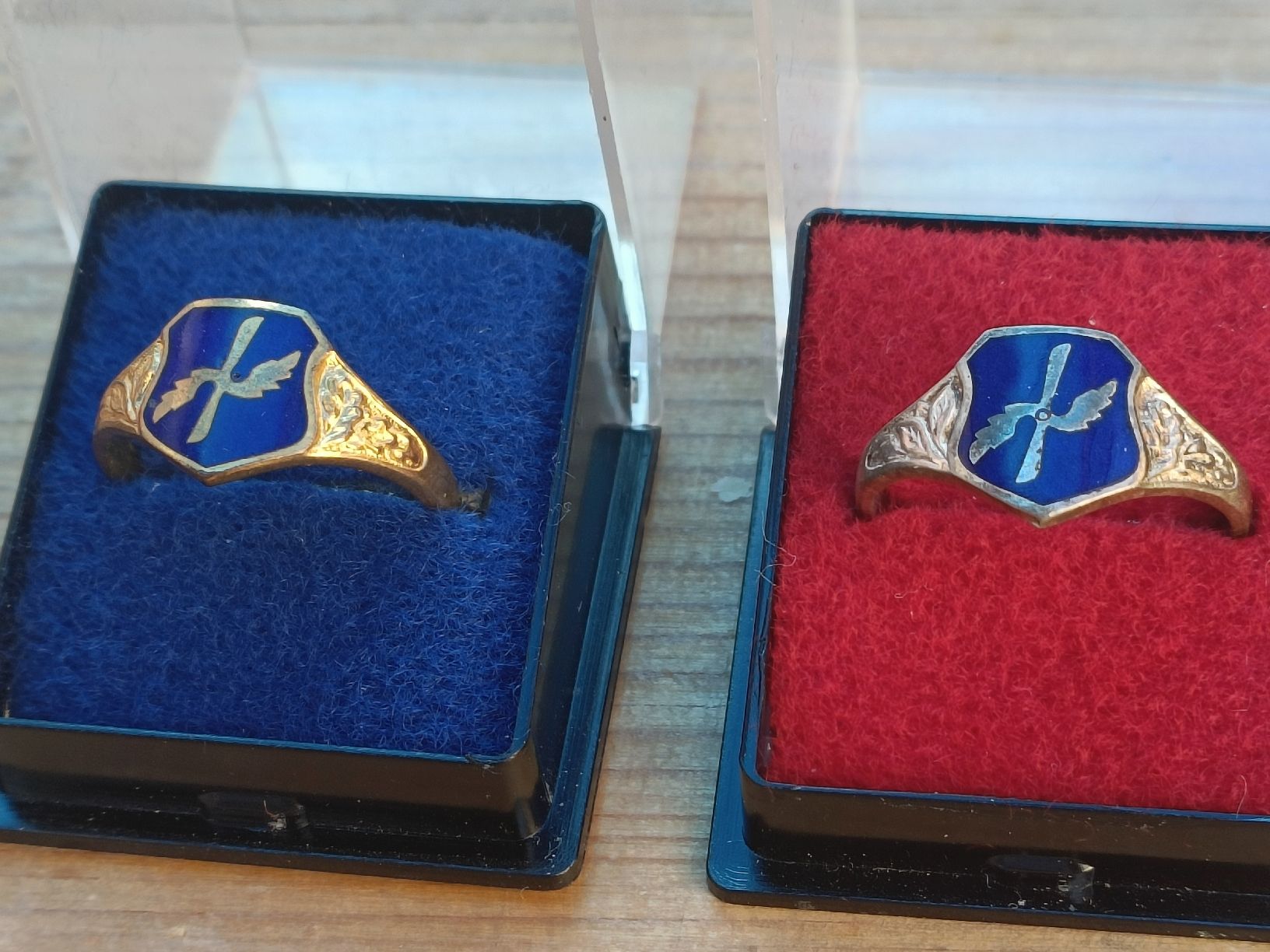 Schweizer Armee Uniformi: Historische Schweizer Militär Ringe Schweizer Luftwaffe 1930 – Usato da Brugg AG venduto da Ente015