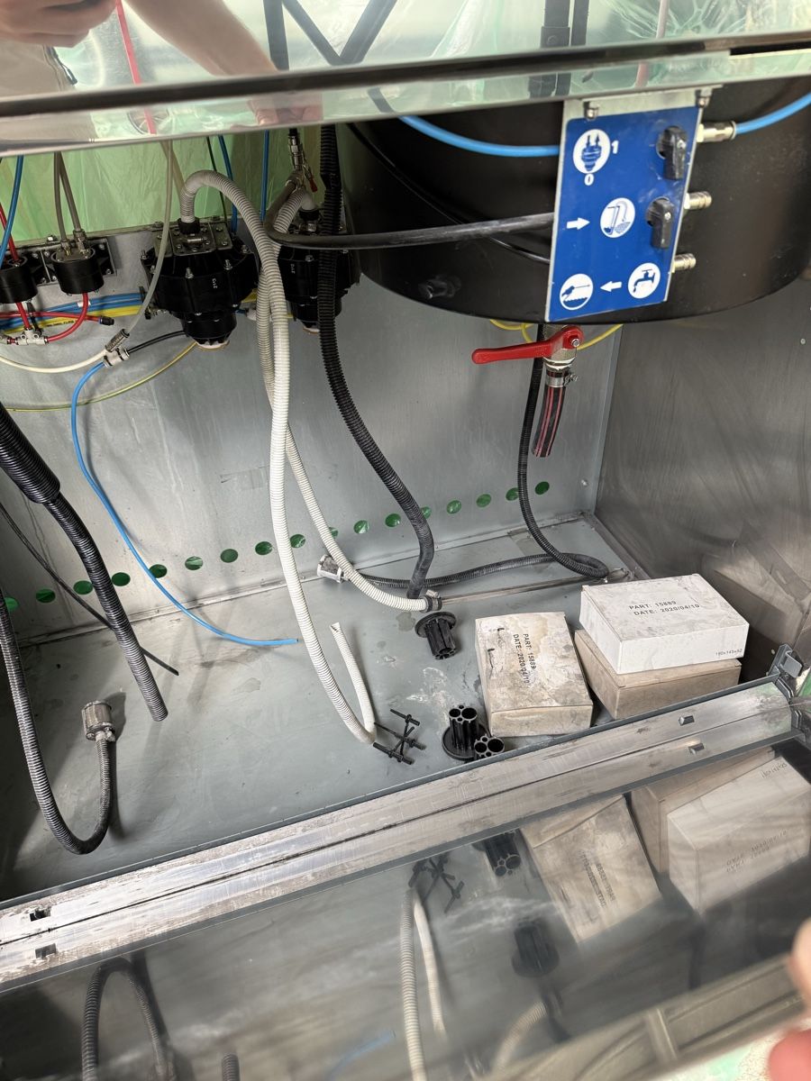 Tutte le macchine: Laveuse professionnelle Drester Boxer quattro C inox  – Usato da Pomy venduto da pie_8bzg 2