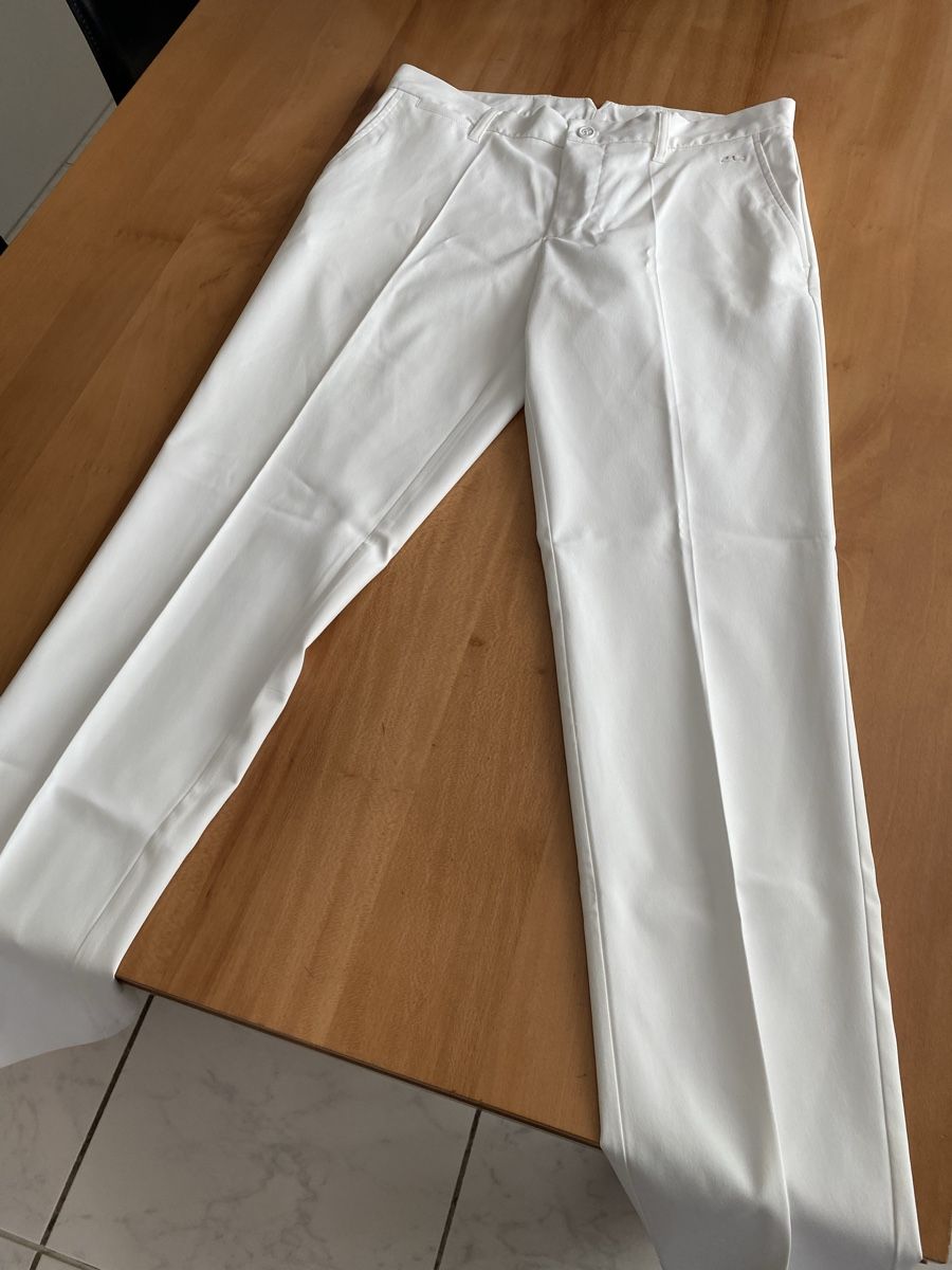 Lindeberg Pantaloni: Golfhose von J. Lindeberg, Grösse 30/32 – Nuovo (secondo la descrizione) da Uitikon Waldegg venduto da man_fs5b