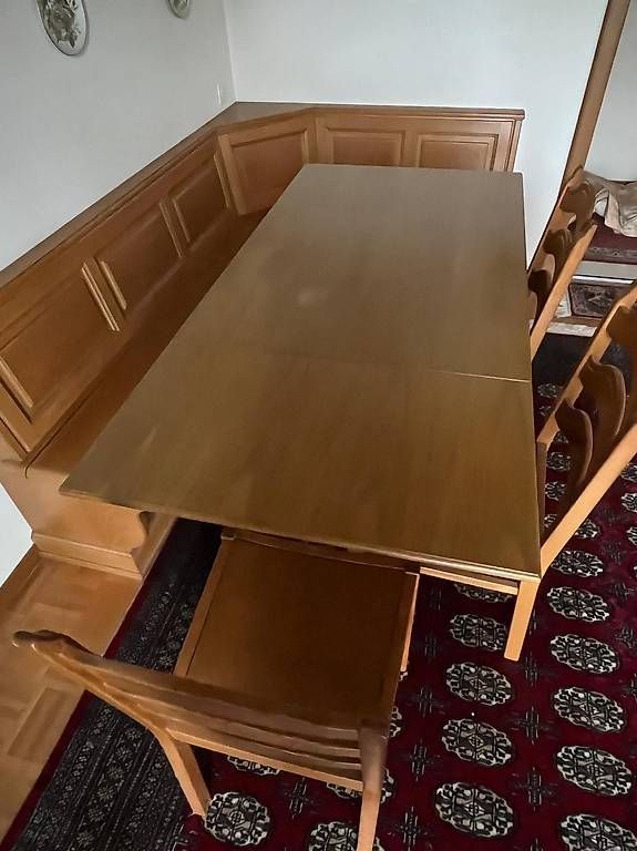 Tischset: Eckbank mit Tisch und 3 Stühlen – Gebraucht aus Rothenburg von fox_699z 2