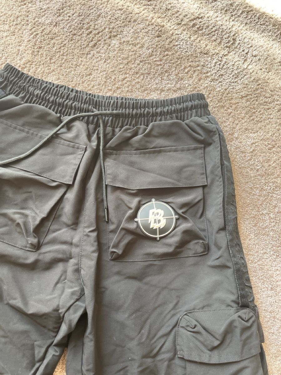 Hosen: Pantalon cargo noir M impermeable  – Neu (gemäss Beschreibung) aus Lausanne von mae_dj7r 1