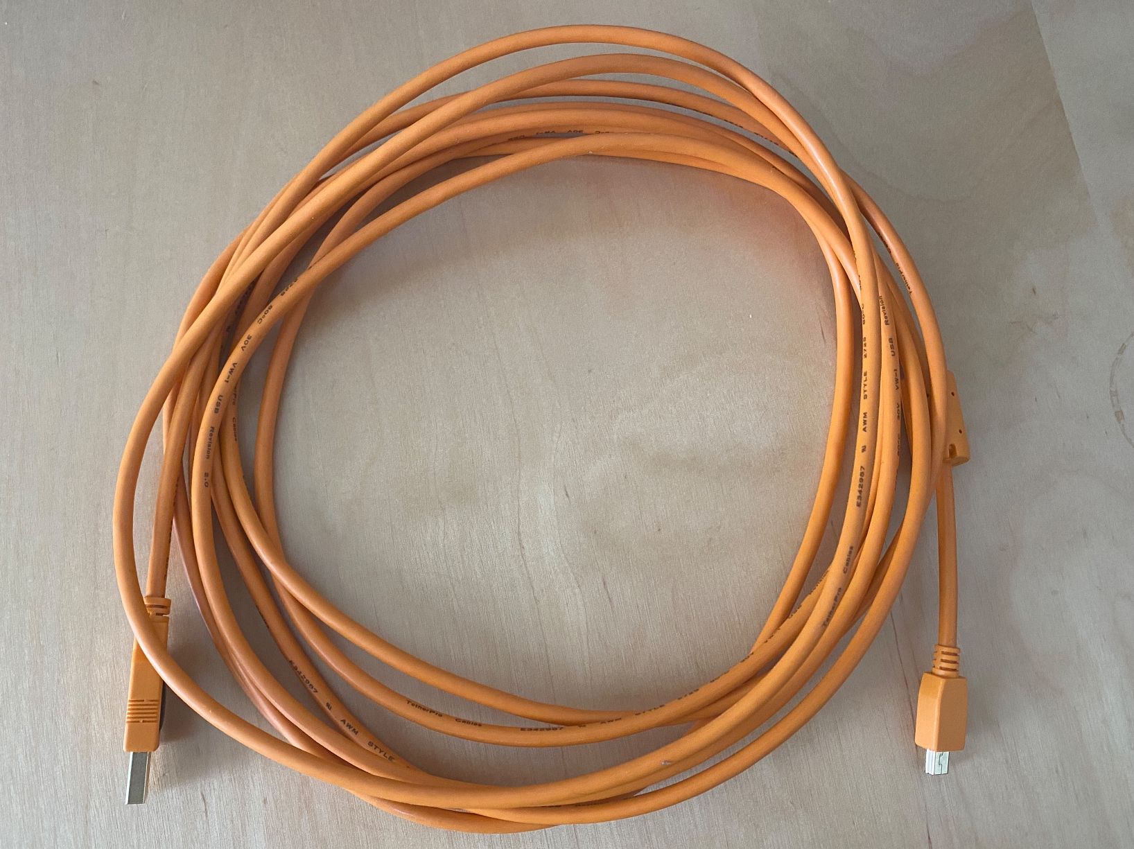Cavi: Tether Kabel USB 2.0, 4.60m – Nuovo (secondo la descrizione) da Esslingen venduto da Tinsku