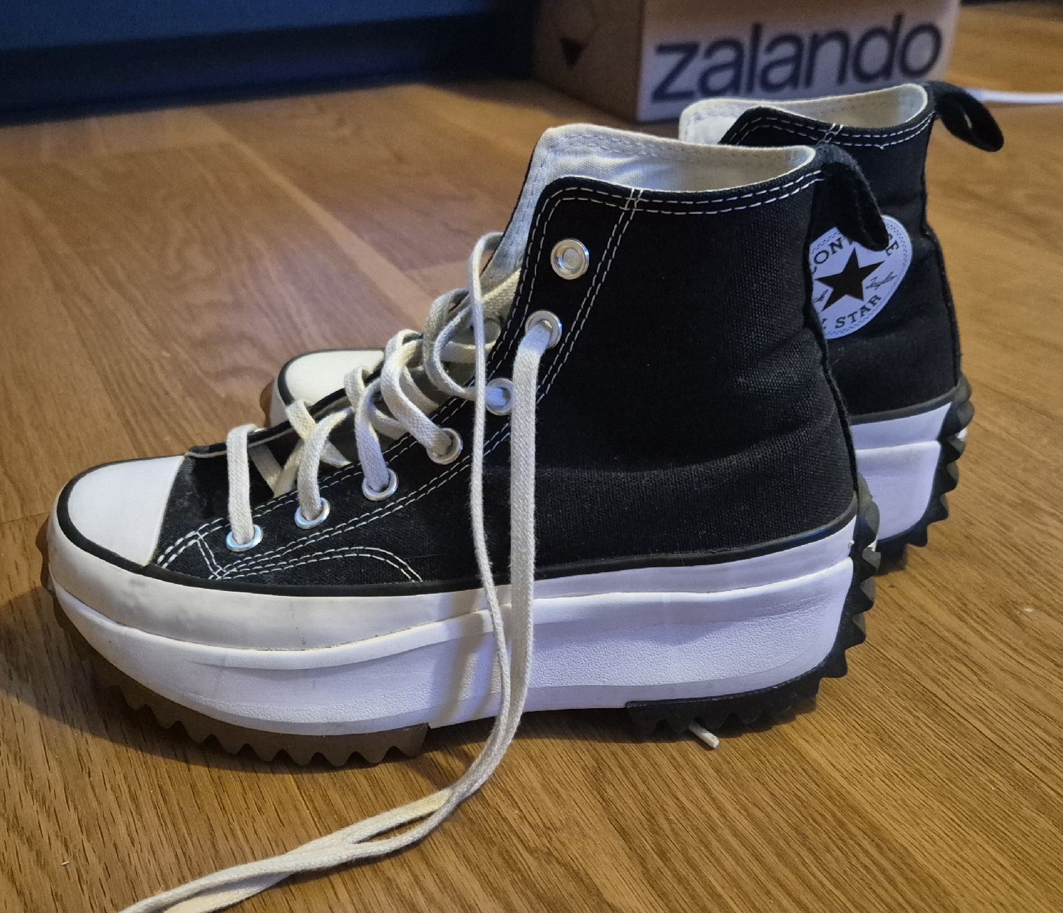 Converse Herrenschuhe: Baskets Converse Run Star Hike noires taille 38 – Gebraucht aus Muraz (Collombey) von let_mwf2 1