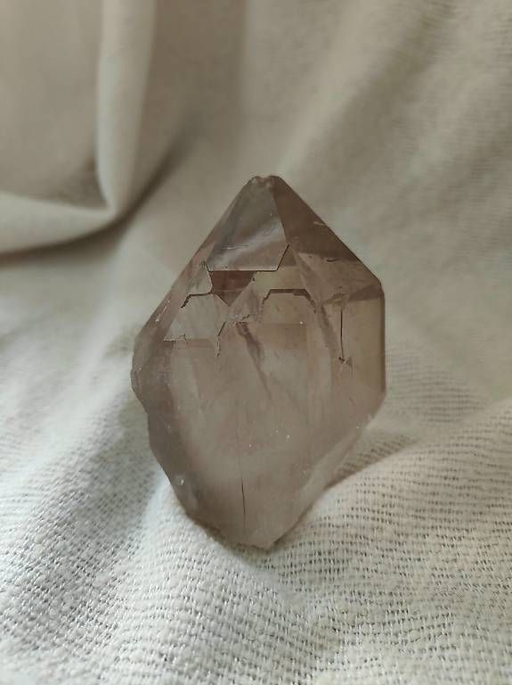 Minéraux & Lithothérapie: Gros quartz fumé – Neuf (Voir description) à Genève par yam_vm9m 3