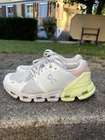 ON RUNNING SCHUH Grösse 40