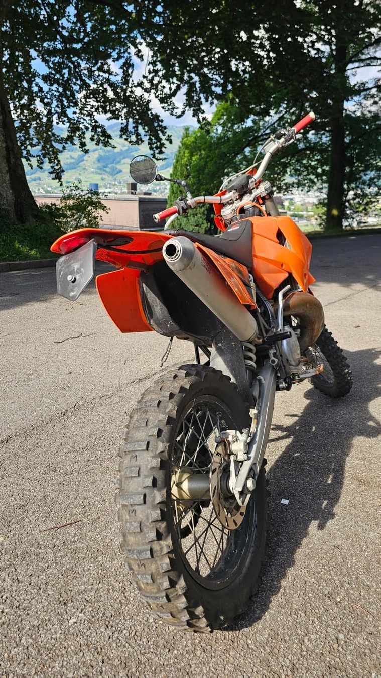 KTM Enduro: KTM 250 EXC Enduro-Motorrad – Usato da Brunnen venduto da Hirm1 3
