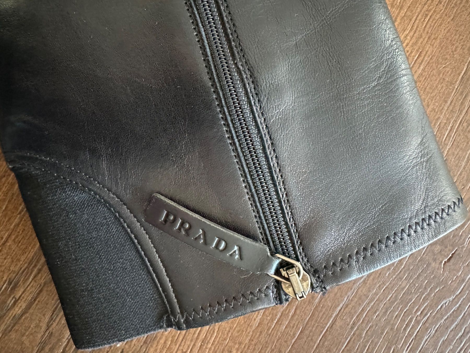 Prada Scarpe da donna: Prada Stiefel Gr 36 schwarz Vintage – Usato da Bottighofen venduto da Swisssu11 3