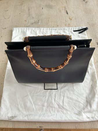 Gucci Diana Medium Tote Bag – Schwarz, mit Dustbag