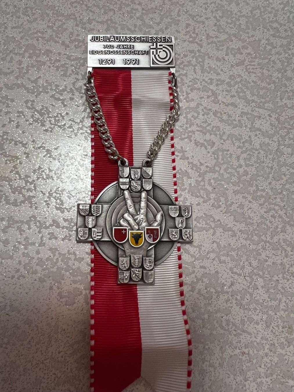 Medaglie: Medaille – Usato da monte carasso venduto da Chanel82