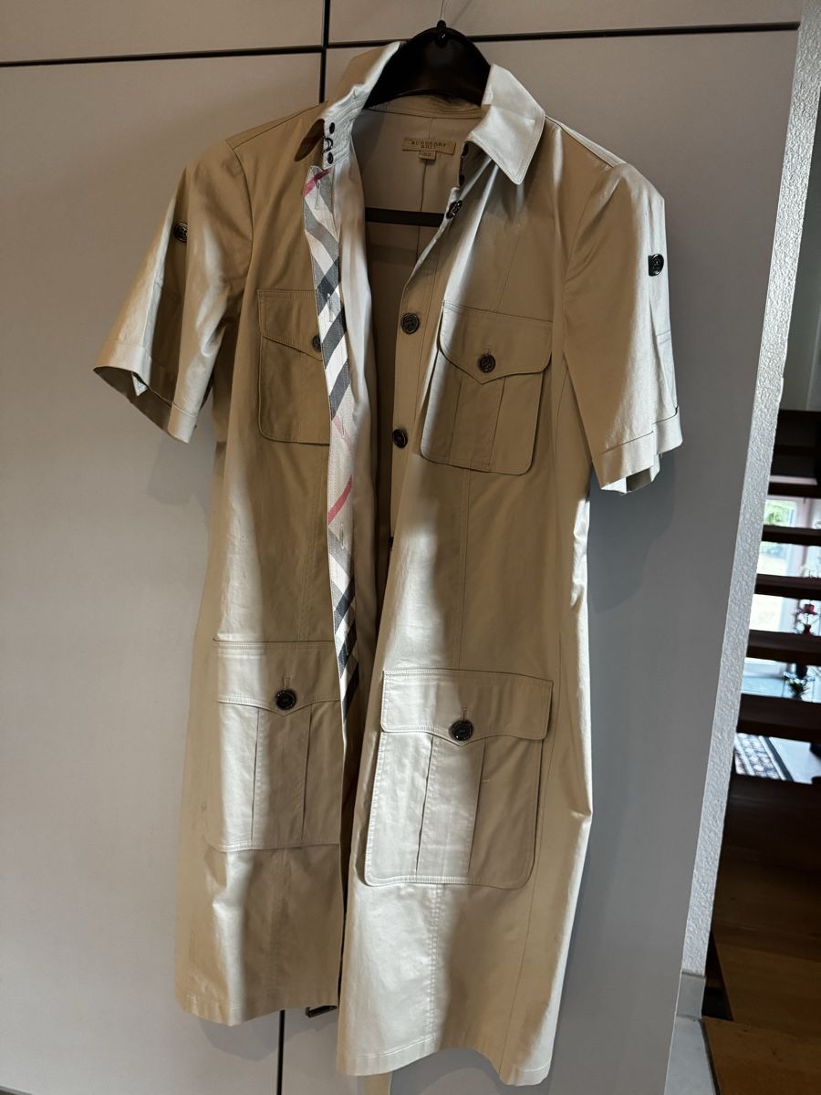 Vestiti: Robe neuve Burbbery beige saharienne – Nuovo (secondo la descrizione) da Mont-sur-Rolle venduto da 68b_2ctd