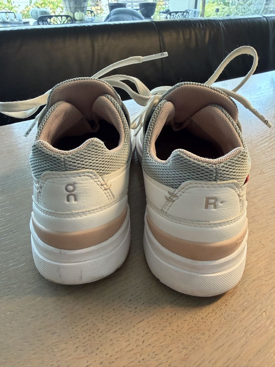 On Damenschuhe: On Cloudtec THE ROGER Gr. 37,5 – Gebraucht aus Jona von Stijo6 2