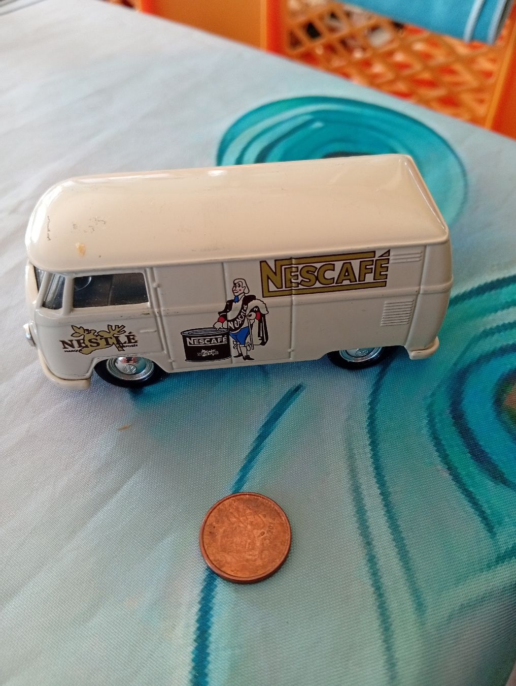 Corgi Toys Modellini d'auto: Fourgonnette VW Corgi Nescafé état d'usage correct – Usato da Satigny venduto da pab_6ccz 3
