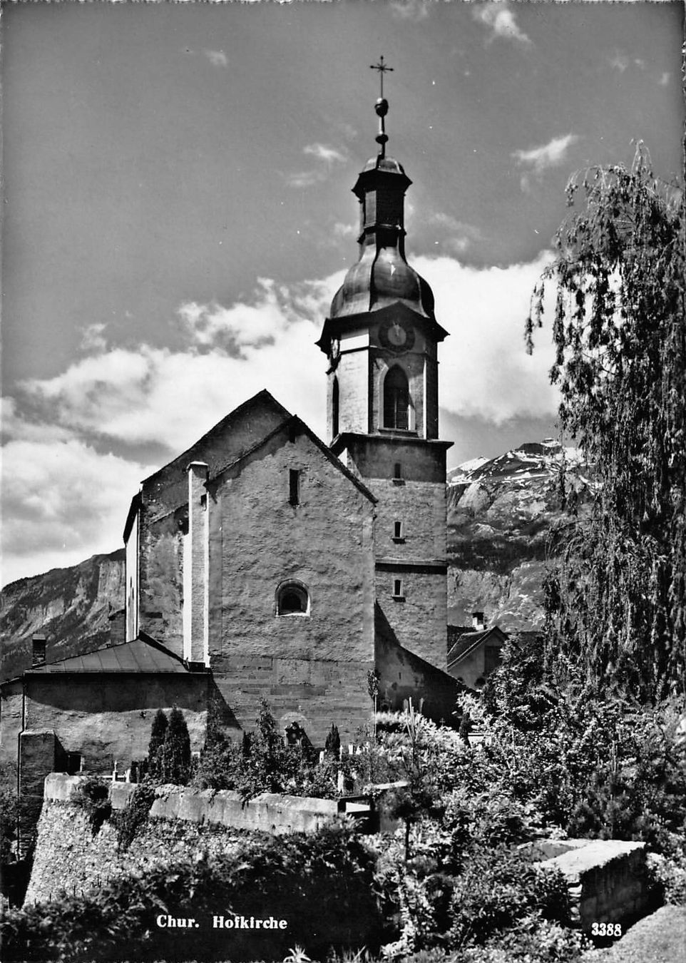 Cartoline postali: 2x Chur, St. Martinskirche, Hofkirche – Usato da Ottikon b.Kemptth. venduto da Neptun1974 2