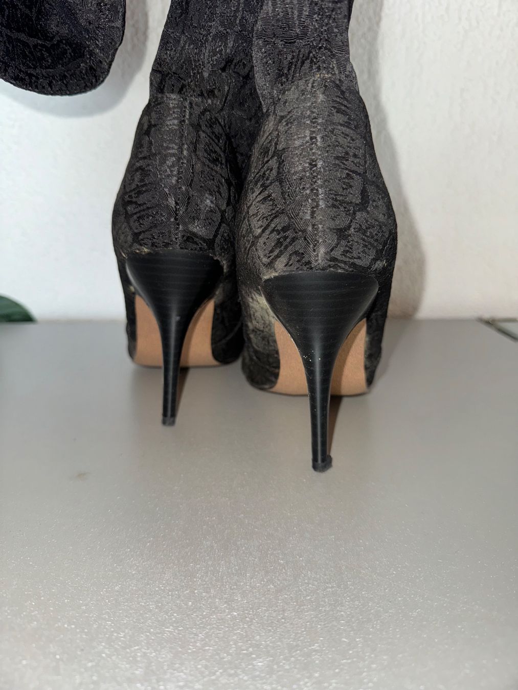 Damenschuhe: Sexy schwarze Overknee Stiefel Gr. 37 – Gebraucht aus Grosswangen von shoes.bags.and.co 2