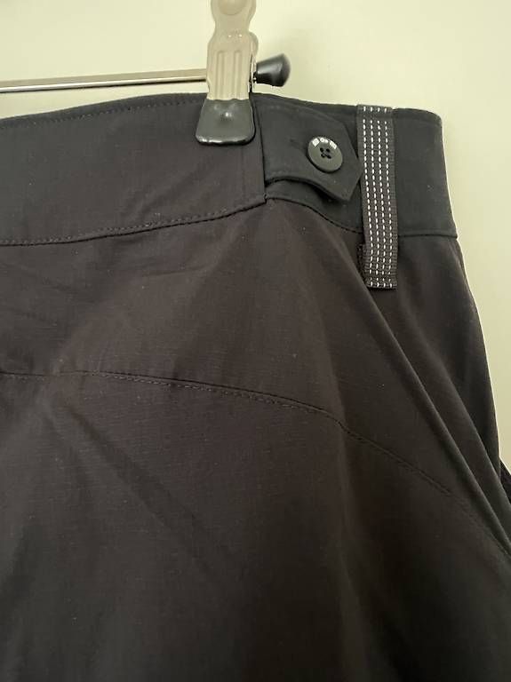Hosen: ON - women hiking pant size L – Gebraucht aus Zürich von ath_d7hl 3