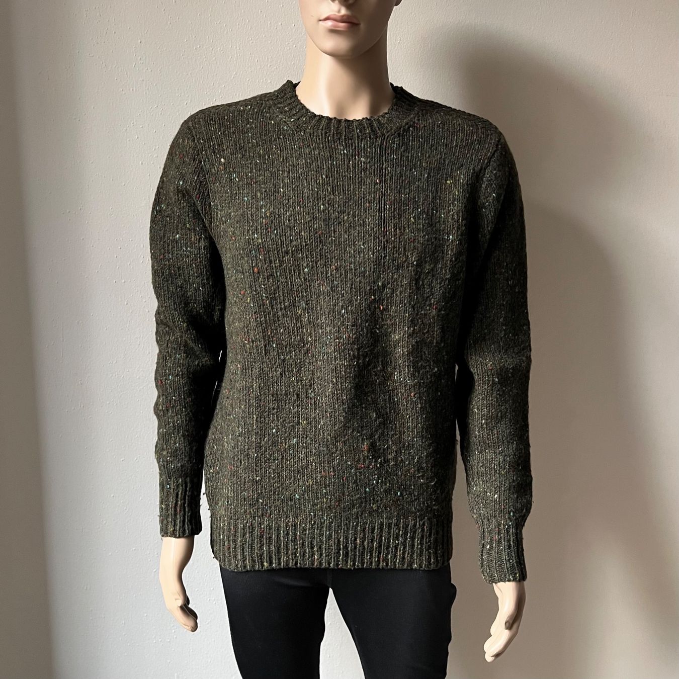 Pulls & Sweat-shirts: WALLACE & BARNES Pullover Wolle mit Ellbogen Patches 💚 – D'occasion à Zürich par ClosetQueen 1