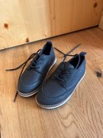 Schuhe Gr. 24