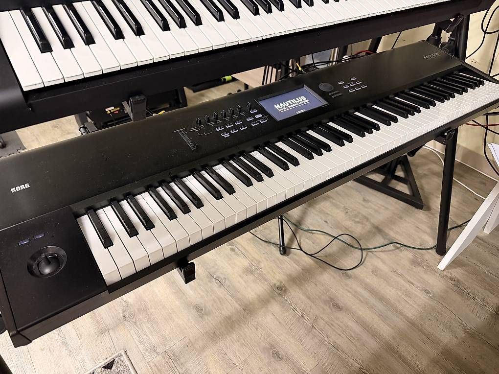 Strumenti musicali: KORG NAUTILUS 88  Janvier 2023 – Usato da epalinges venduto da burma1969