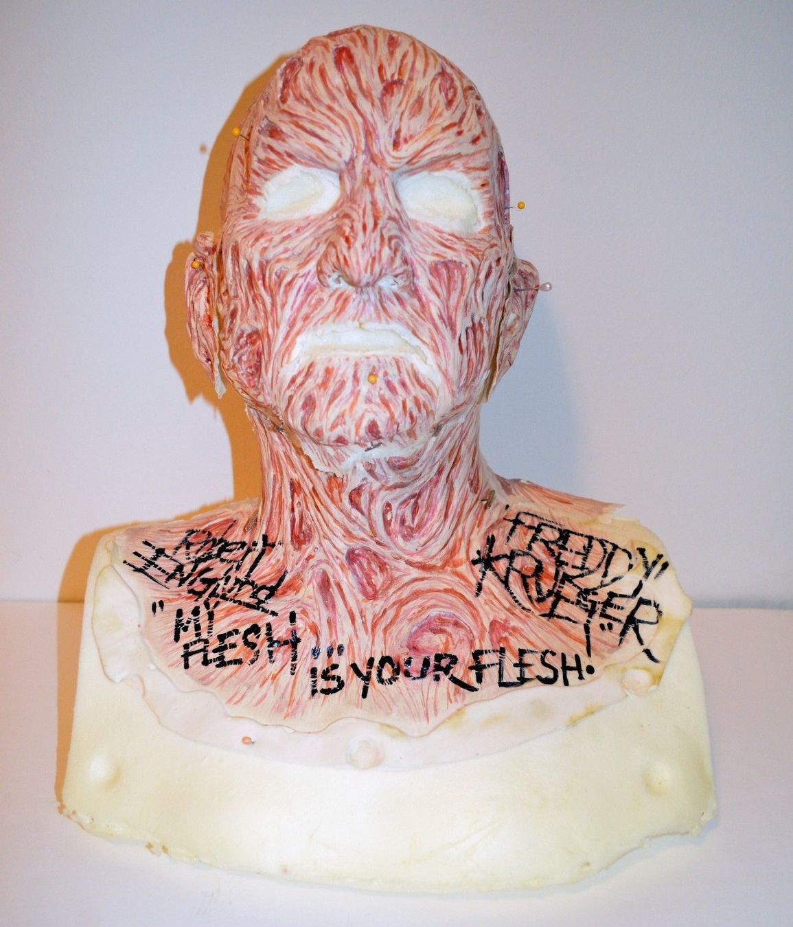 Visage & Oreilles: Freddy Krueger / Robert Englund Autographed Makeup – D'occasion à Malters par starfighter01 1