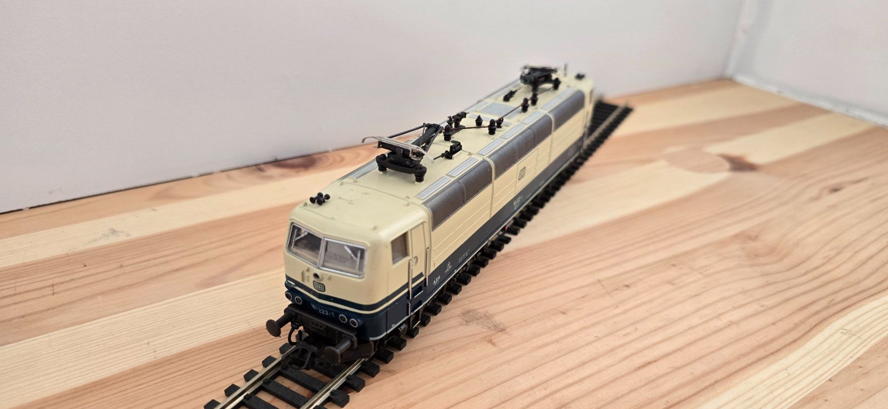 Roco Modelleisenbahnen: Roco H0 4142 A BR 181 222-1 DB – Gebraucht aus Büsserach von ModellbahnDepot 5