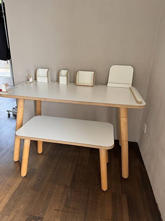 Scrivanie: Kinderschreibtisch growing table – Usato da Schönenwerd venduto da tana72 2