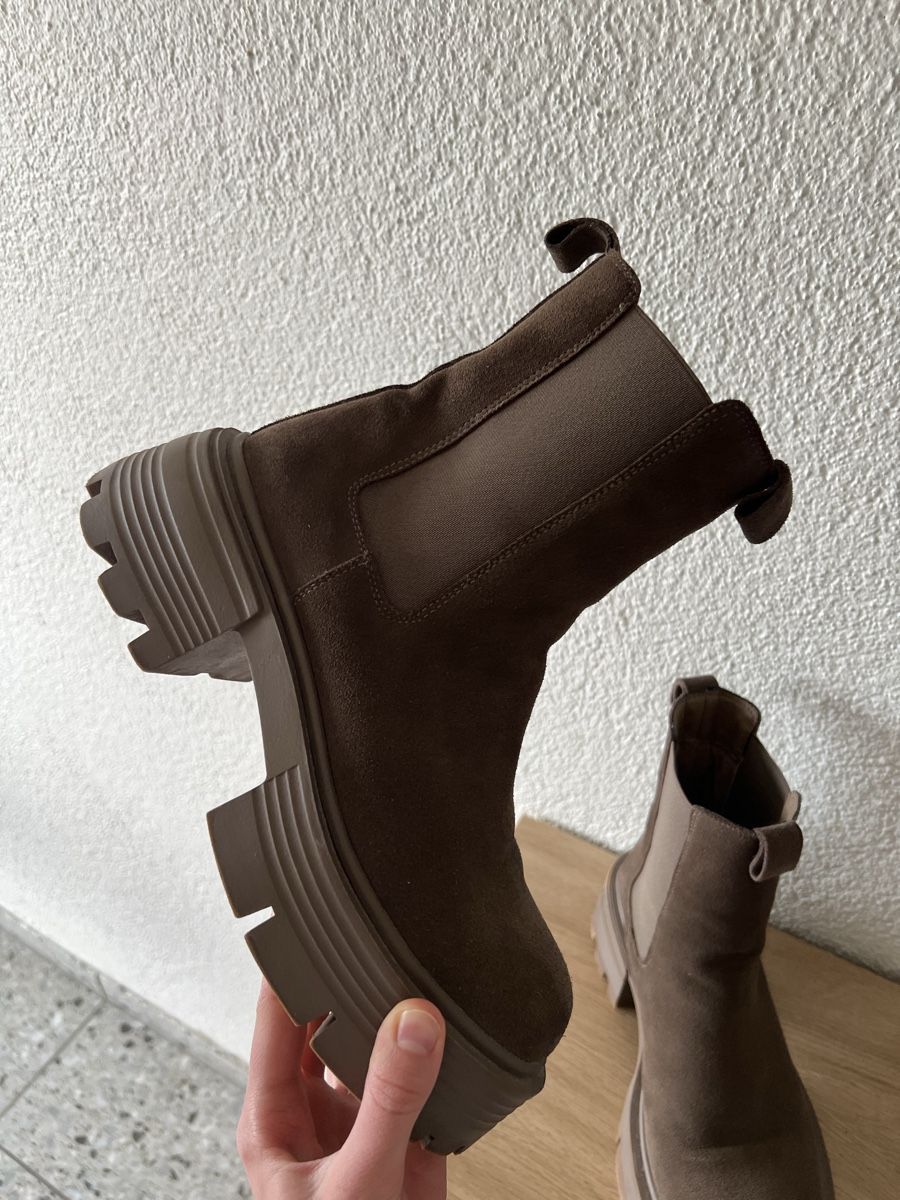 Bottes de soin: Wildlederstiefel – D'occasion à Gossau SG par kap_q7lj 4