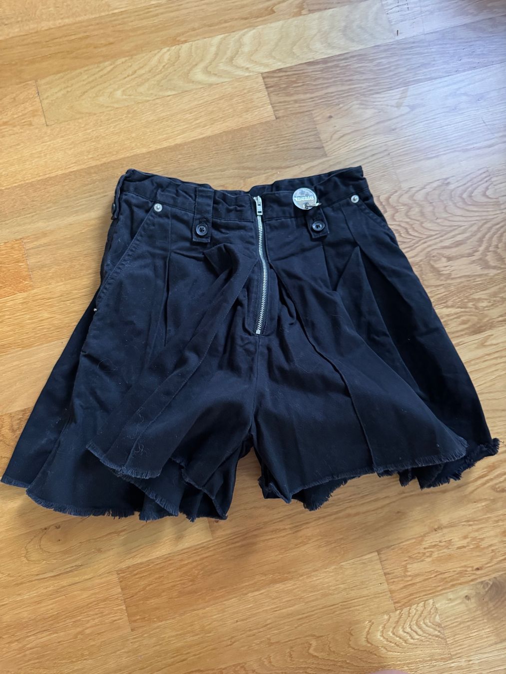 Diesel Kleiderpakete & -sets: Diesel Rock und Shirt – Gebraucht aus Zürich von froschchen79 6