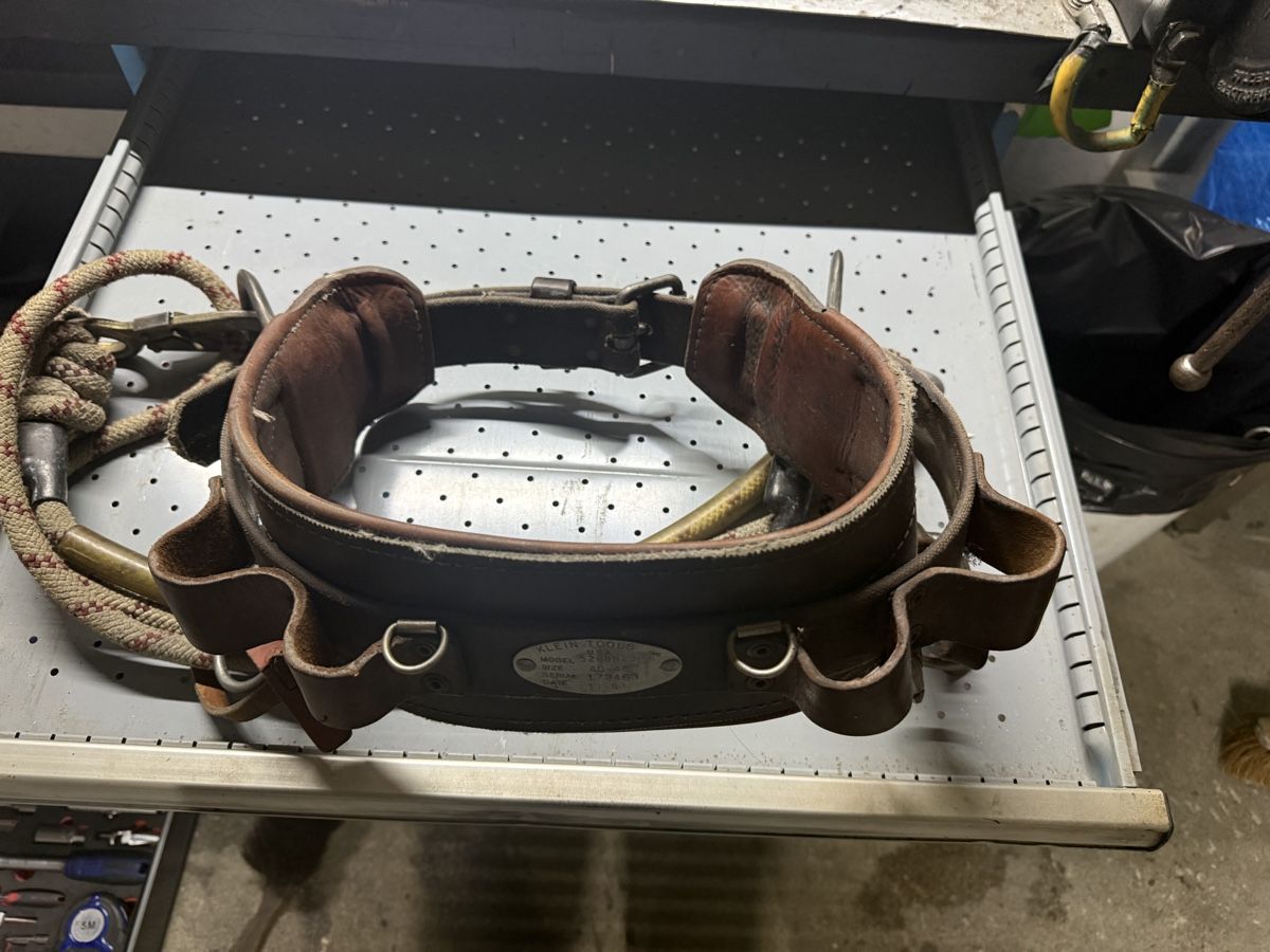 Cinture: Ceinture de travail Klein Tools vintage – Usato da Choex venduto da Adri27000 2