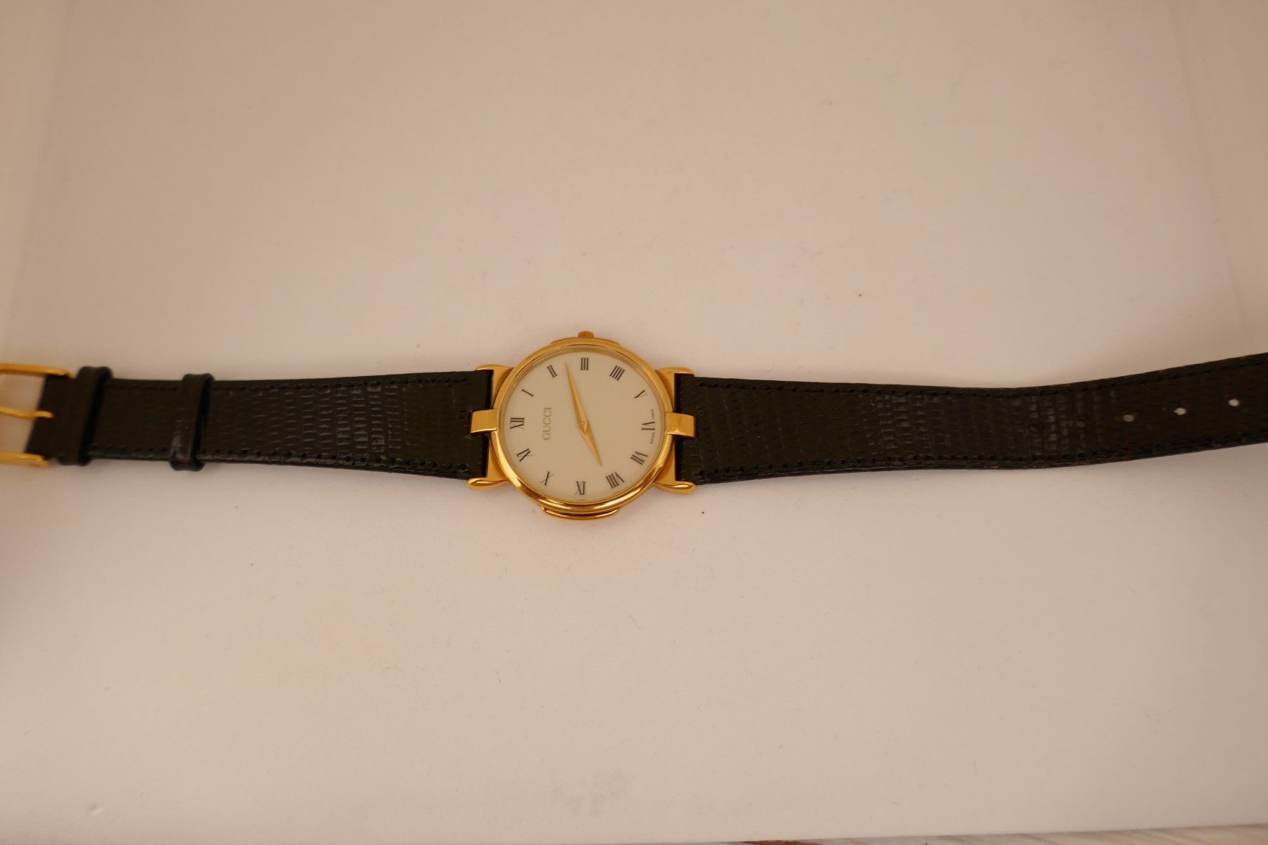 Gucci Orologi: Gucci Armbanduhr vergoldet – Usato da Muttenz venduto da einfach-schoen 1